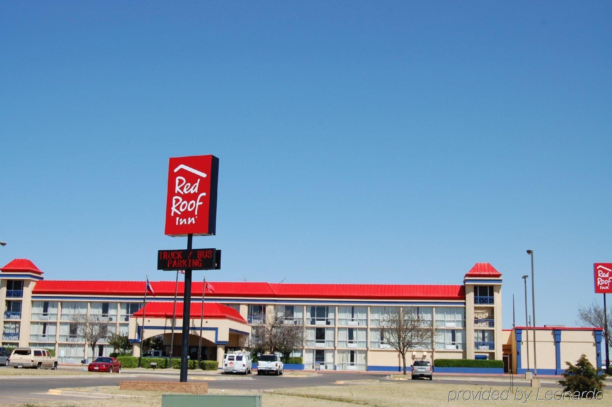 Red Roof Inn Лъбък Екстериор снимка